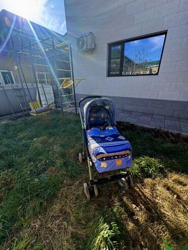 коляски с перекидной ручкой прогулочные: Коляска, цвет - Голубой, Б/у — 2