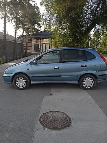 Продажа авто: Nissan Almera: 2000 г., 1.8 л, Механика, Бензин, Хэтчбэк — 3