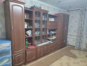 Эмерек: Дубал шкаф, Дубал шкаф түрү: Горка, Үй, конок бөлмөсү үчүн, Өзгөчөлүктөрү: Тамак-аш идишин сактоо үчүн — 3