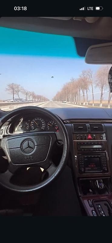 fr v: Mercedes-Benz E-Class: 1999 г., 3.2 л, Автомат, Бензин, Седан — 6