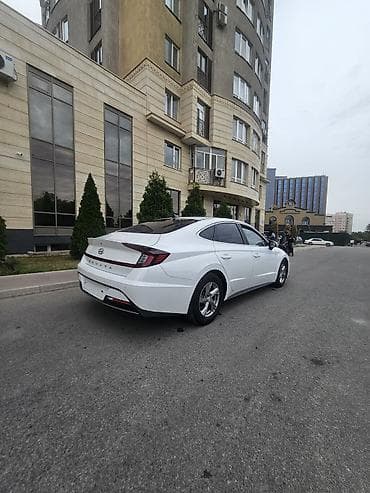 соната экран: Hyundai Sonata: 2020 г., 2 л, Газ — 9