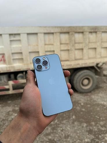 IPhone 13 Pro, Б/у, 256 ГБ, Графит, Коробка, Чехол, 76 %