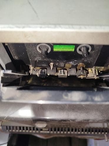 Другая аудиотехника: Электронная кассетная дека Blaupunkt XC-240 - Полноразмерная — 3