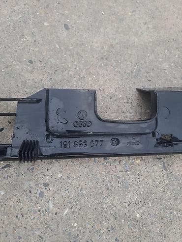 приточный клапан в стену: Решетка радиатора Volkswagen 1990 г., Оригинал — 4
