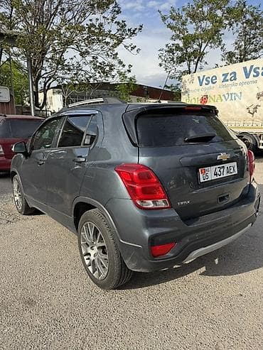 Продажа авто: Chevrolet Trax: 2021 г., 1.6 л, Автомат, Дизель, Кроссовер — 3