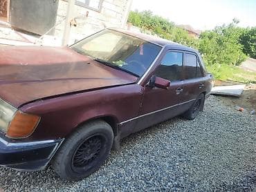 Mercedes-Benz W124: 1993 г., 2.3 л, Механика, Бензин, Седан — 2