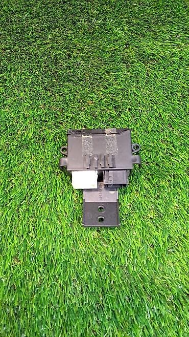 m111 2 2: Блок памяти зеркал BMW Е46 6 913 364 Год 2002 Цена 1000с В отличном — 1