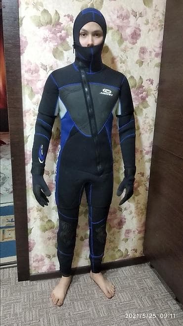 водалазки: Продаю гидрокостюм размера М для дайвинга. Торг уместен!!! — 3