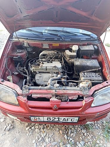 Mitsubishi Space Star: 2001 г., 1.6 л, Кол менен иштөөчү, Бензин, Универсал — 9