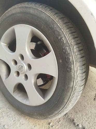пежо 207: Nissan Primera: 2005 г., Седан — 3