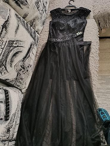 свадебное платье цвета айвори: Вечерние платья, 2 модели: 1) Черное: - Длина в пол с воздушной — 1