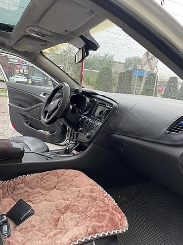 bmw 525: Kia Optima: 2011 г., 2 л, Автомат, Бензин, Седан — 10