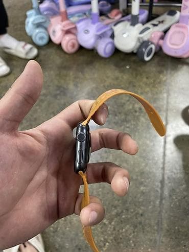 Huawei: Apple Watch 44 mm 
серия SE 
оригинал — 3