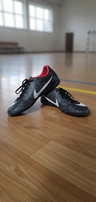 сараканошка бутсы: Футбольные бутсы Nike MercurialX - Тип: сороконожки/бутсы для игры на — 1