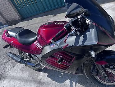 Мотоциклы: Спортивно-туристический мотоцикл Suzuki (серия Katana/GSX) в редком — 1