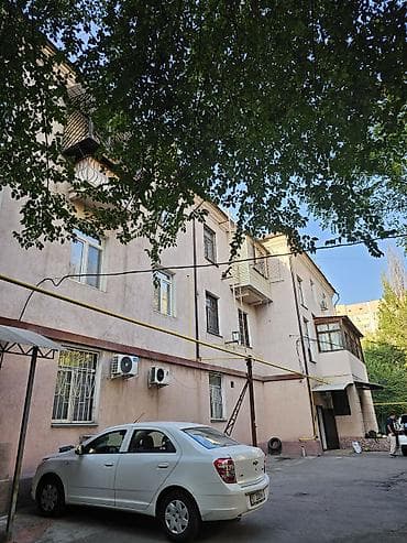3 комнаты, 70 м², Юг-2 мкр Сталинка, 2 этаж, Евроремонт