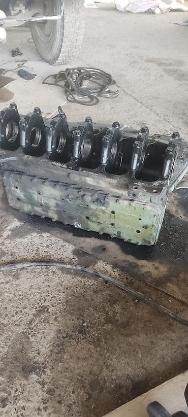 мерс 814: Месрседец 814 жашыл мотор блок без турбина ОМ366 сатылат абалы жакшы — 3