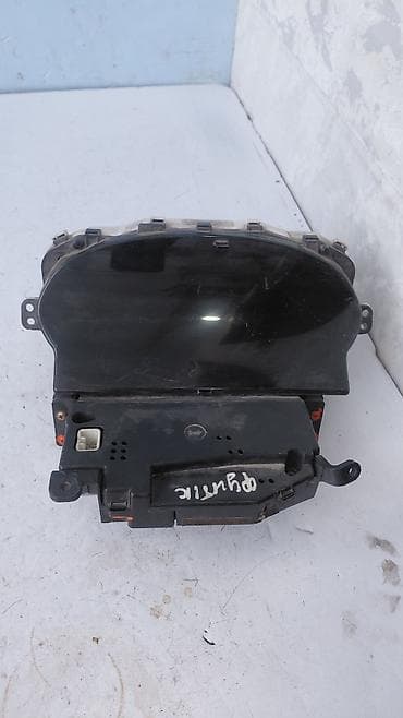 step rf3: Щиток приборов Toyota 2000 г., Б/у, Оригинал, Япония — 2