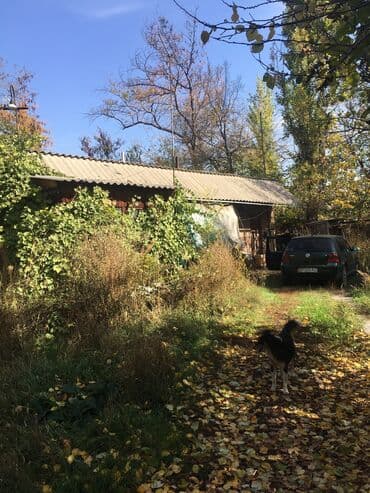 продаю дом участок бишкек: 18 соток — 10