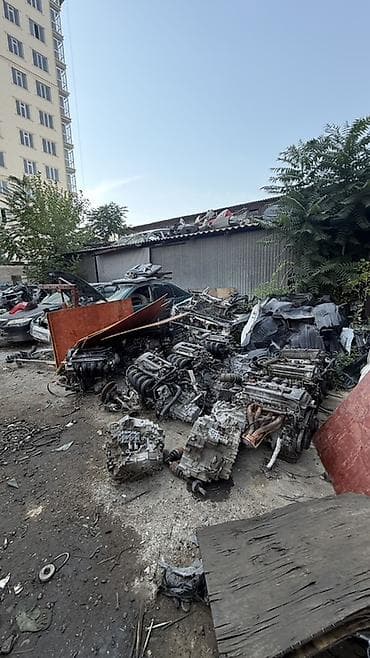 Транспорт: Разбор автомобиля на запчасти Предлагаются б/у узлы и детали с седана — 5