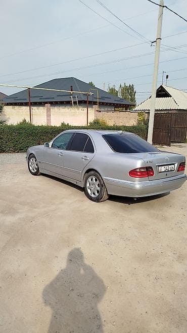 Mercedes-Benz E-Class: 2000 г., 3.2 л, Автомат, Бензин, Седан