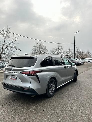Транспорт: Toyota Sienna: 2021 г., 2.5 л, Гибрид, Минивэн — 8