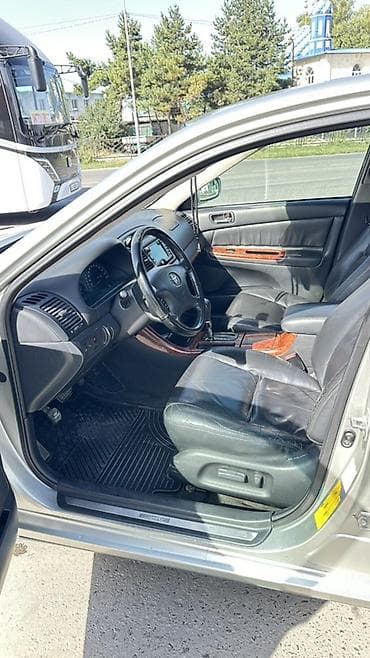 с кму: Toyota Camry: 2004 г., 3 л, Автомат, Бензин, Седан — 5