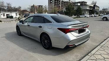 Транспорт: Toyota Avalon: 2020 г., Гибрид, Седан — 8
