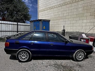 170000: Audi 80: 1992 г., 1.6 л, Механика, Бензин, Седан — 4