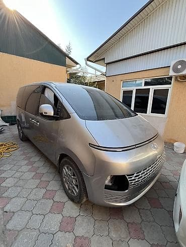 Hyundai Staria: 2021 г., 2.2 л, Автомат, Дизель, Вэн/Минивэн