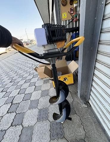 Бензиновый мотобур ROLF TOP-7250 Назначение: - Бурение лунок под