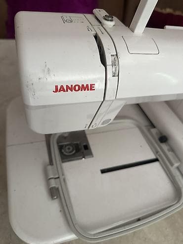 Швейно-вышивальная машина Janome Memory Craft 200E — 2