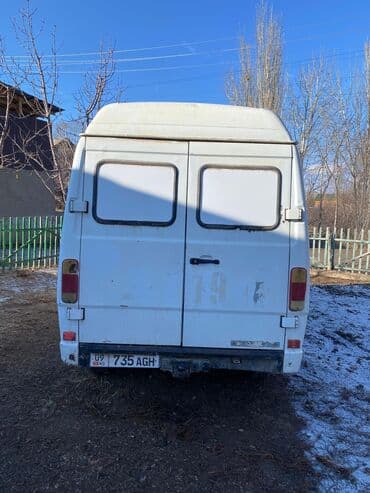 юмз 6акл: Mercedes-Benz T1: 1992 г., 2.3 л, Дизель, Фургон — 4