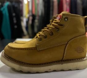 белорусская обувь для проблемных ног бишкек: Мужские ботинки, 40, Б/у, цвет - Желтый, Самовывоз, Платная доставка — 5