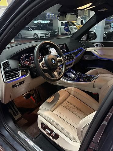4: BMW X5 M: 2022 г., 4.4 л, Автомат, Бензин, Кроссовер — 6