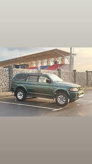 Mitsubishi Montero: 2000 г., 3 л, Автомат, Бензин, Жол тандабас — 2