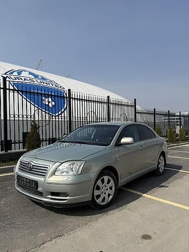 Toyota Avensis: 2006 г., 2.4 л, Бензин, Седан