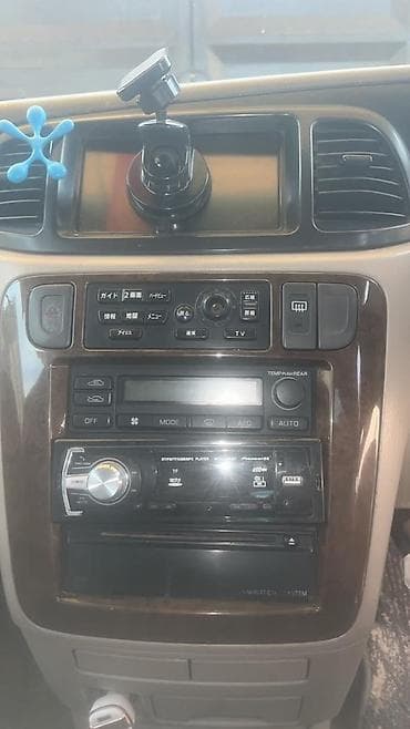 01: Nissan Liberty: 2002 г., 2 л, Автомат, Газ, Минивэн — 9