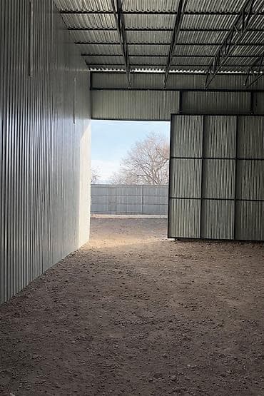 аренда гаража бишкек: Сдается в аренду новый ангар, расположенный на первой линии вдоль — 2