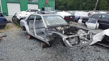 Читаем внимательно КУПЛЮ КУПЛЮ КУПЛЮ голый кузов на Mercedes Benz W124