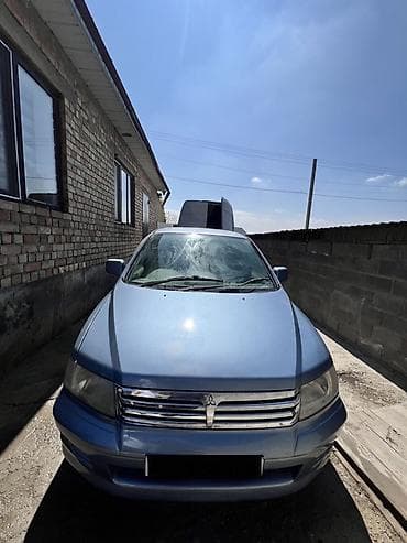 Mitsubishi Grandis: 2003 г., 2.4 л, Автомат, Бензин, Минивэн