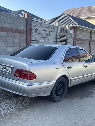 210 лупар: Продается Мерседес Лупарик чистый Старый завоз не путайт Год 1995 — 6