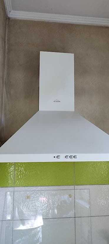 hyperx cloud core: Кухонная вытяжка Elikor, пристенная, купольная, белая — 1