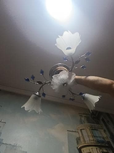 Люстры: Потолочная люстра с цветочным декором. всё целое. всё работает - — 5