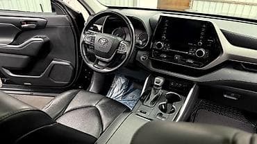 haima 3: Toyota Highlander: 2022 г., 3.5 л, Автомат, Бензин, Кроссовер — 5