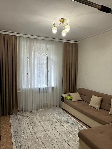 70: 2 комнаты, 49 м², Сталинка, 1 этаж, Евроремонт — 3