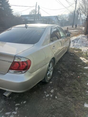 варианты авто: Toyota Camry: 2005 г., Автомат, Бензин, Седан — 5