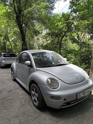 beetle: Volkswagen Bettle: 2000 г., 2 л, Механика, Бензин, Хэтчбэк — 1