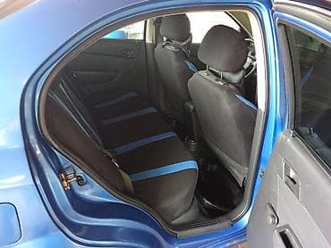 эсперо: Chevrolet Aveo: 2006 г., 1.2 л, Механика, Седан — 7