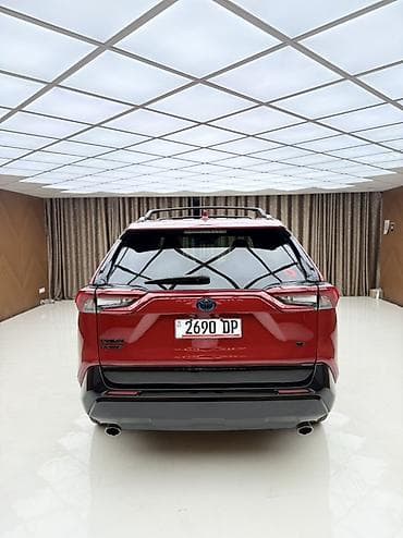 Продажа авто: Toyota RAV4: 2021 г., 2.5 л, Вариатор, Электромобиль, Кроссовер — 7